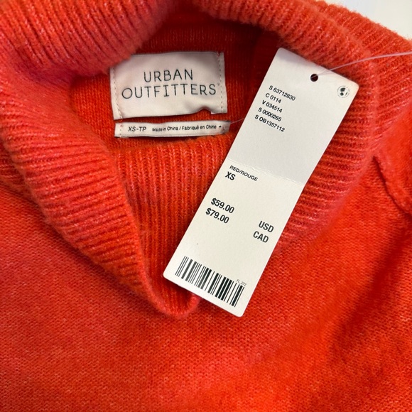 Urban Outfitters Kyla Cropped Turtleneck Sweater - Picture 7 of 16
